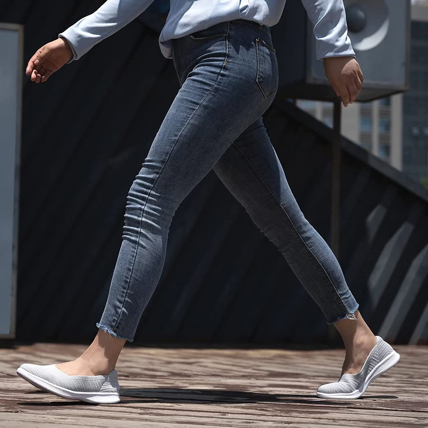 Womens Slip On Walking Shoes Breathable Mesh Casual Flats Shoes Low-Top Lightweight Loafers