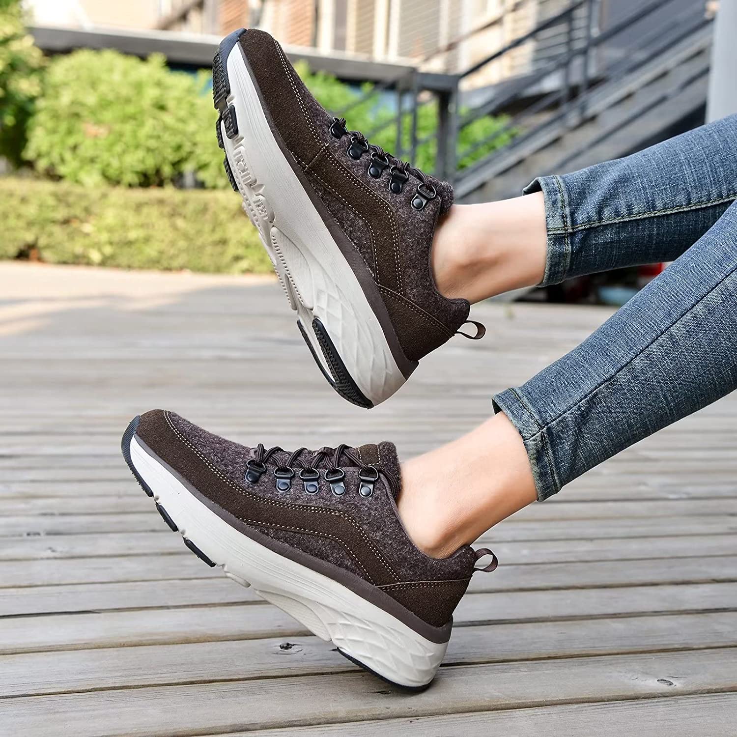 Womens Winter Walking Shoes Comfortable Non-Slip Sneaker Ladies Lace-up Warm Tennis Shoes